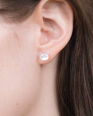 白蝶貝の猫 ピアス K10